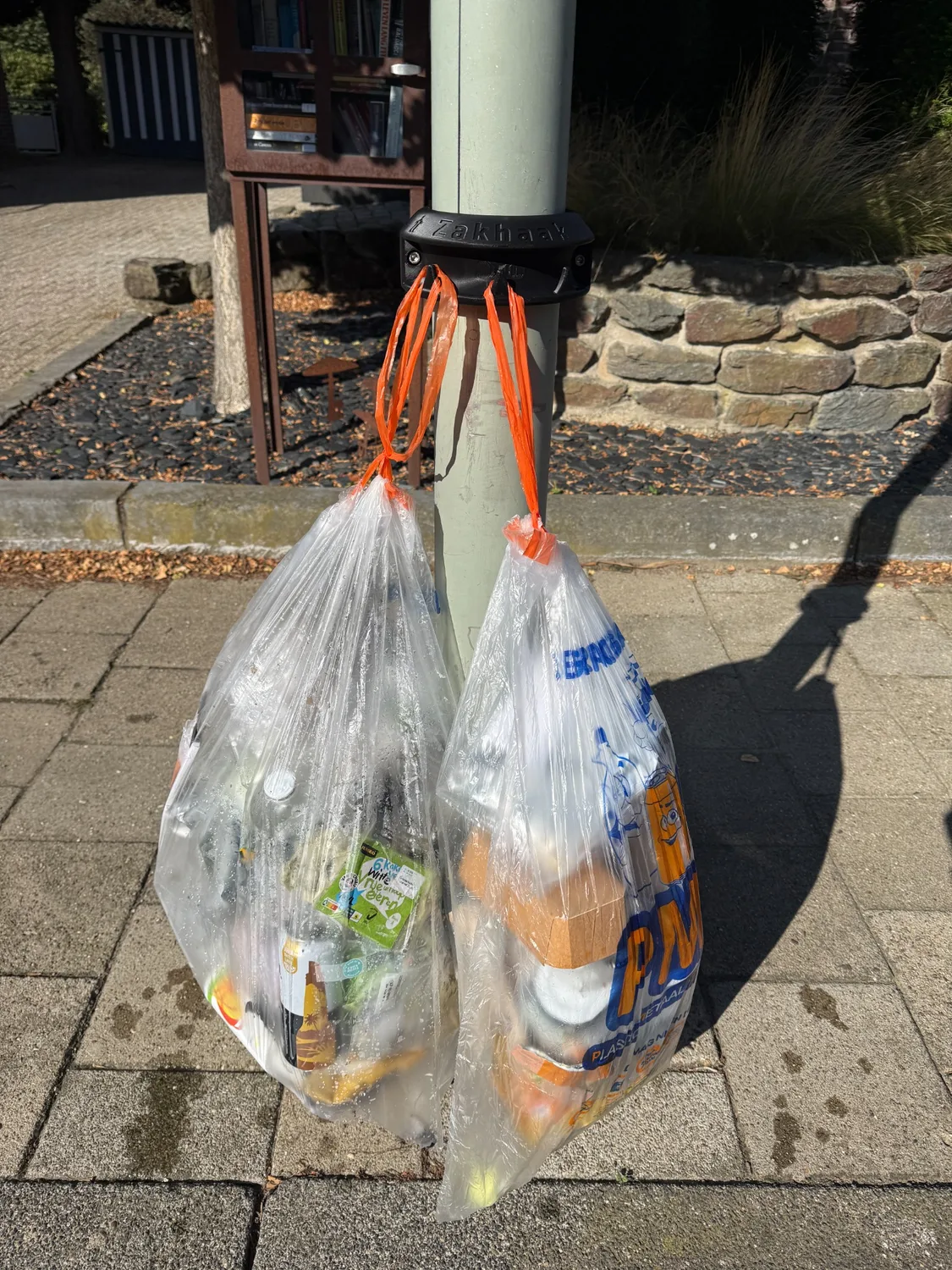 Praktijkfoto van Zakhaak met PMD-zakken